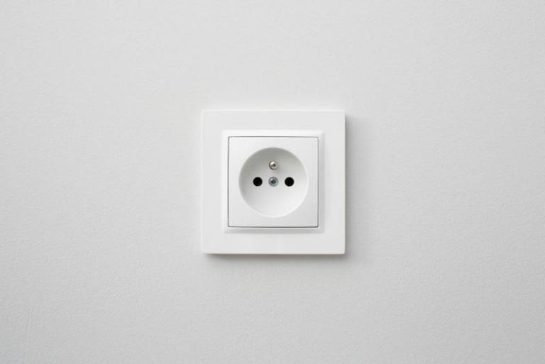 Les bornes de recharge au Ban Saint Martin : critères de choix essentiels
